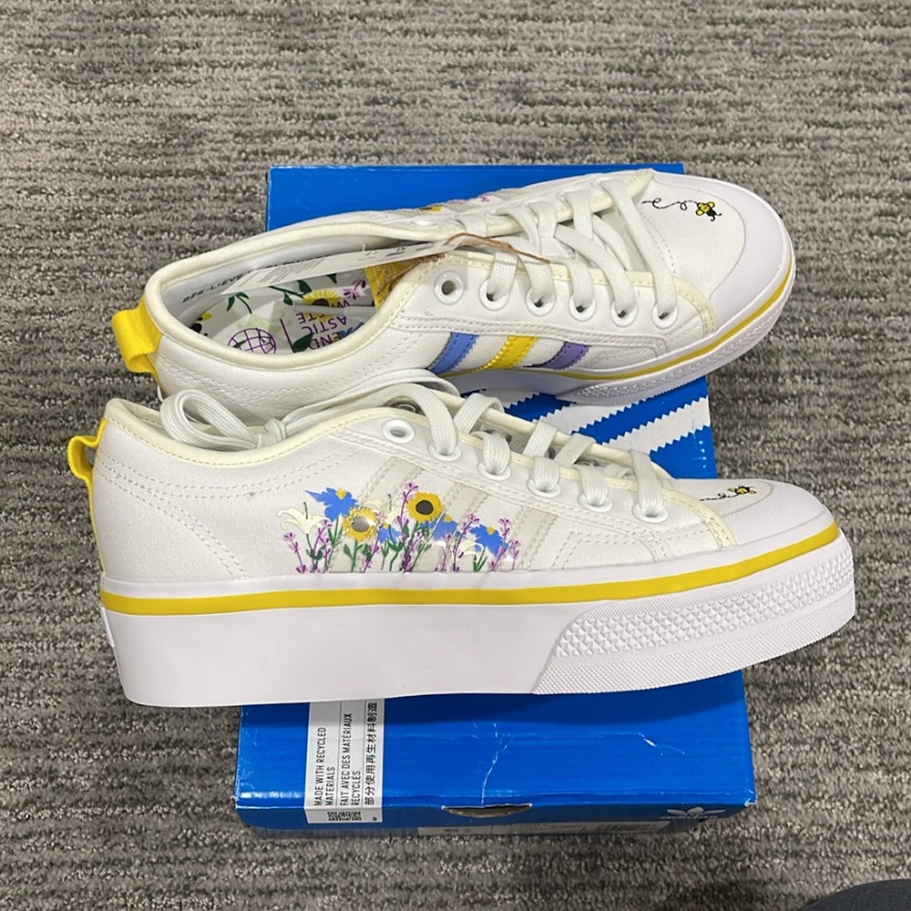 NWT Adidas Nizza Platorm
